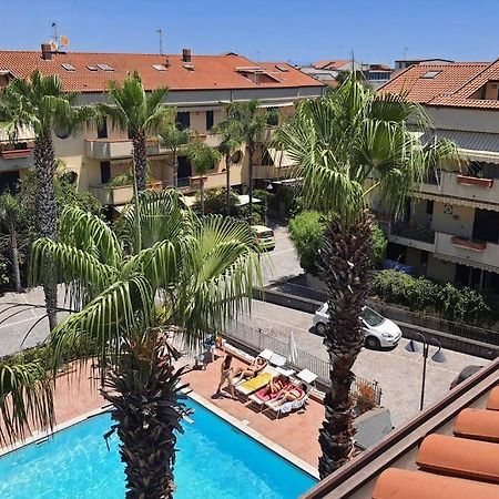 Ferienwohnung Sicilia, Mansarda Le Due Terrazze Mascali Exterior foto