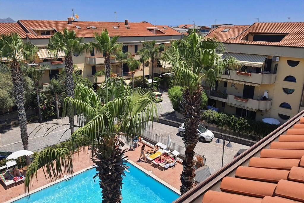Ferienwohnung Sicilia, Mansarda Le Due Terrazze Mascali Exterior foto